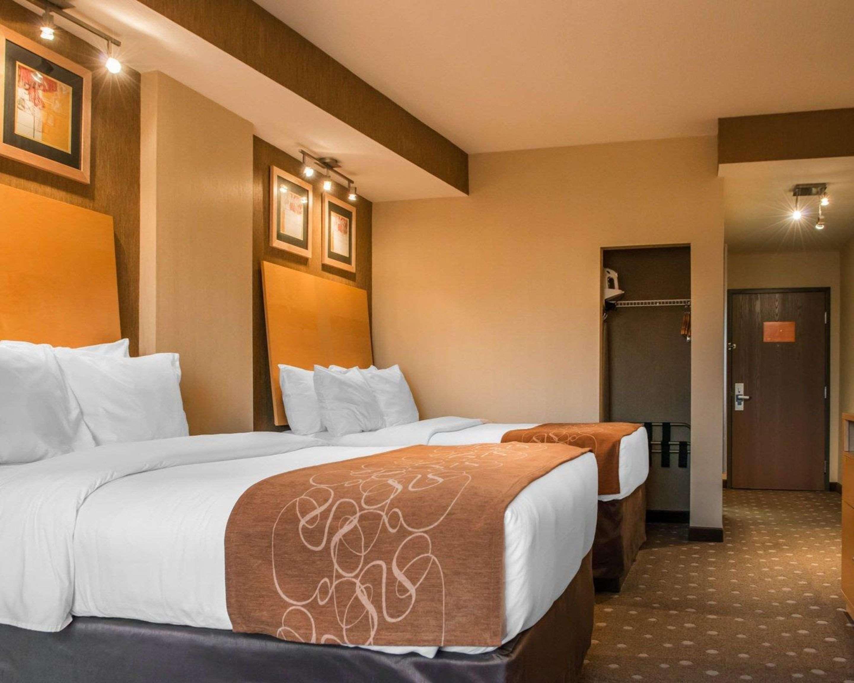 Comfort Suites Monroeville Buitenkant foto