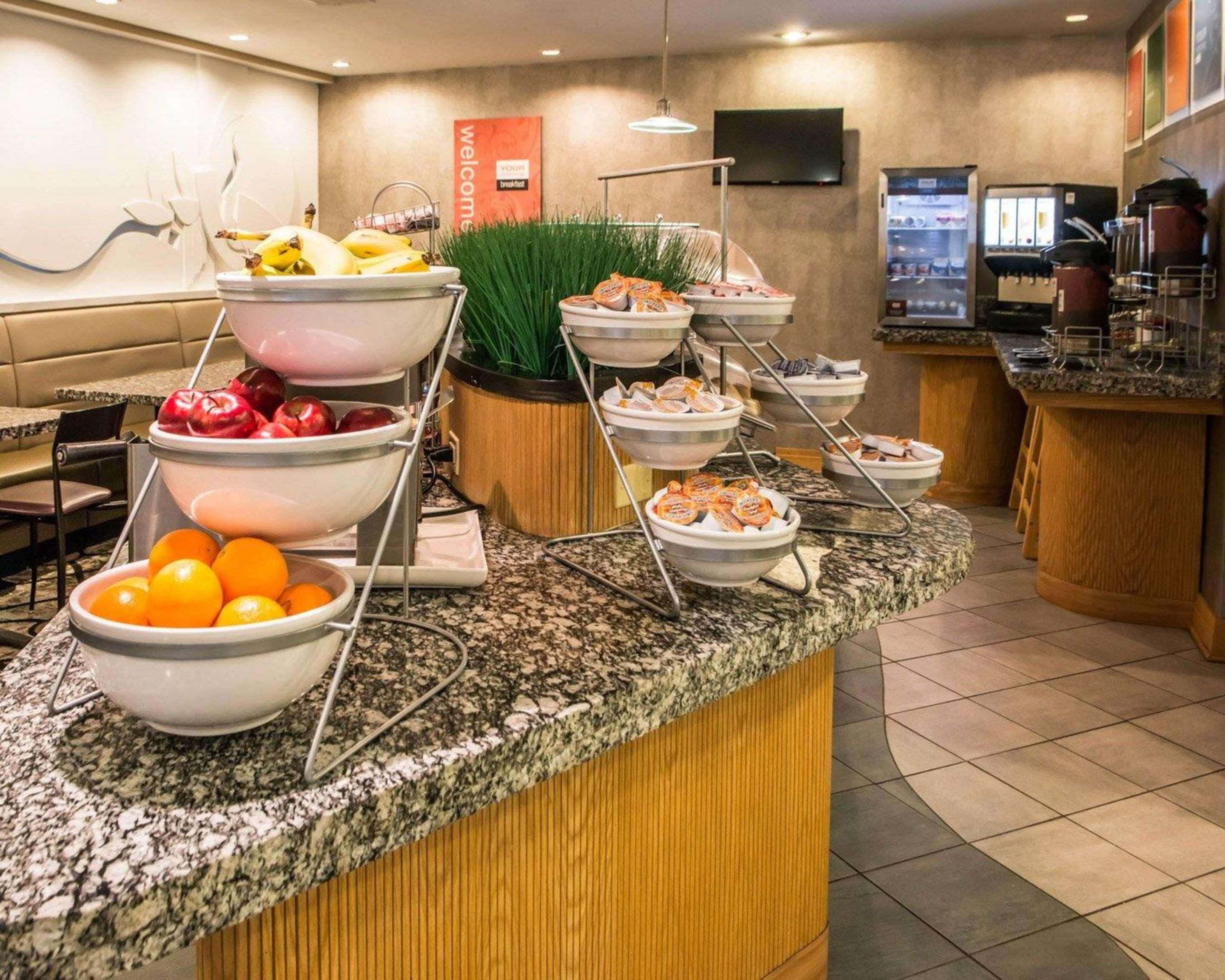 Comfort Suites Monroeville Buitenkant foto
